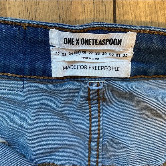 One Teaspoon Hartlets - Picture 7 of 9